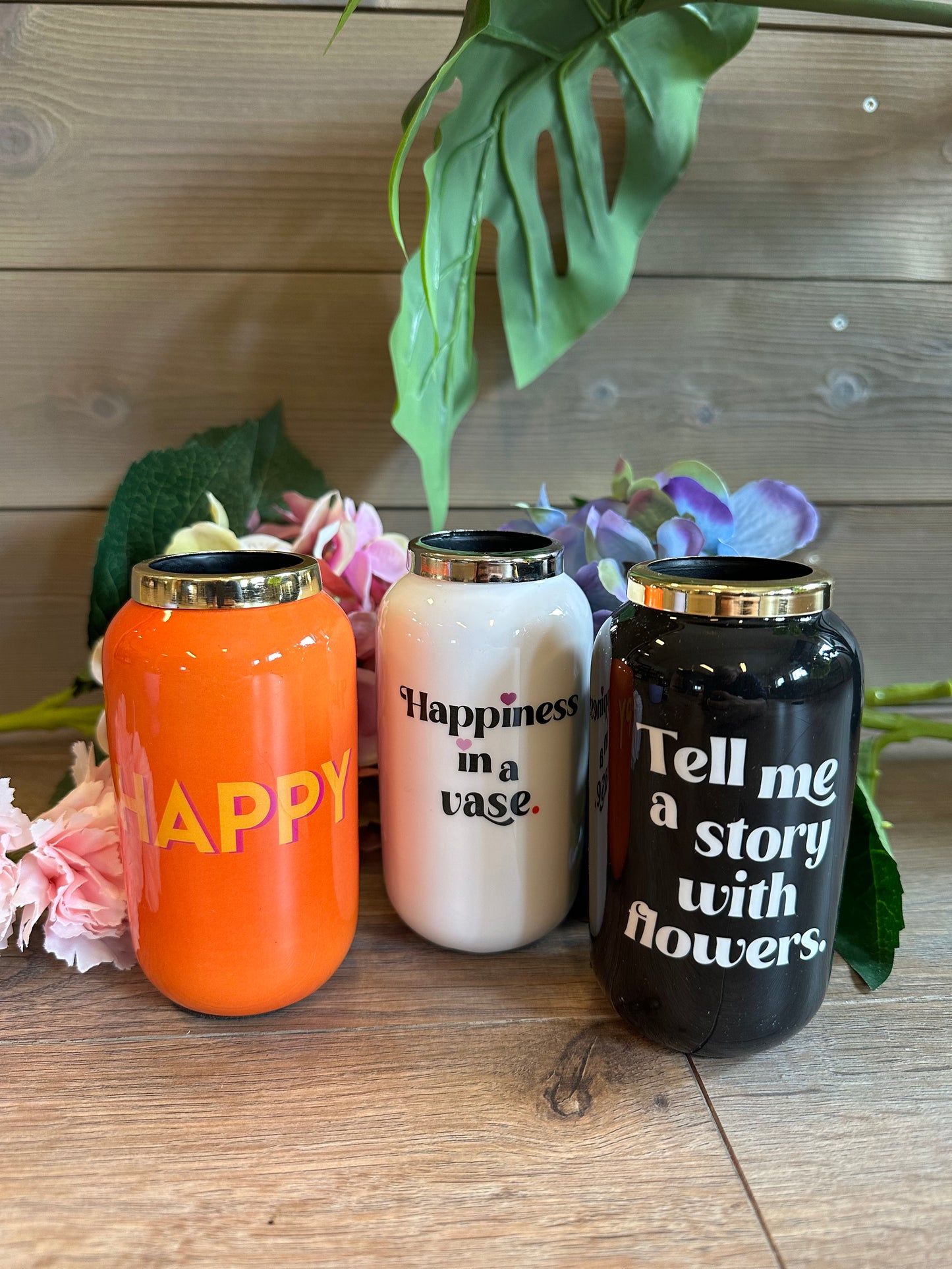 Saigon Vase – "Happy"