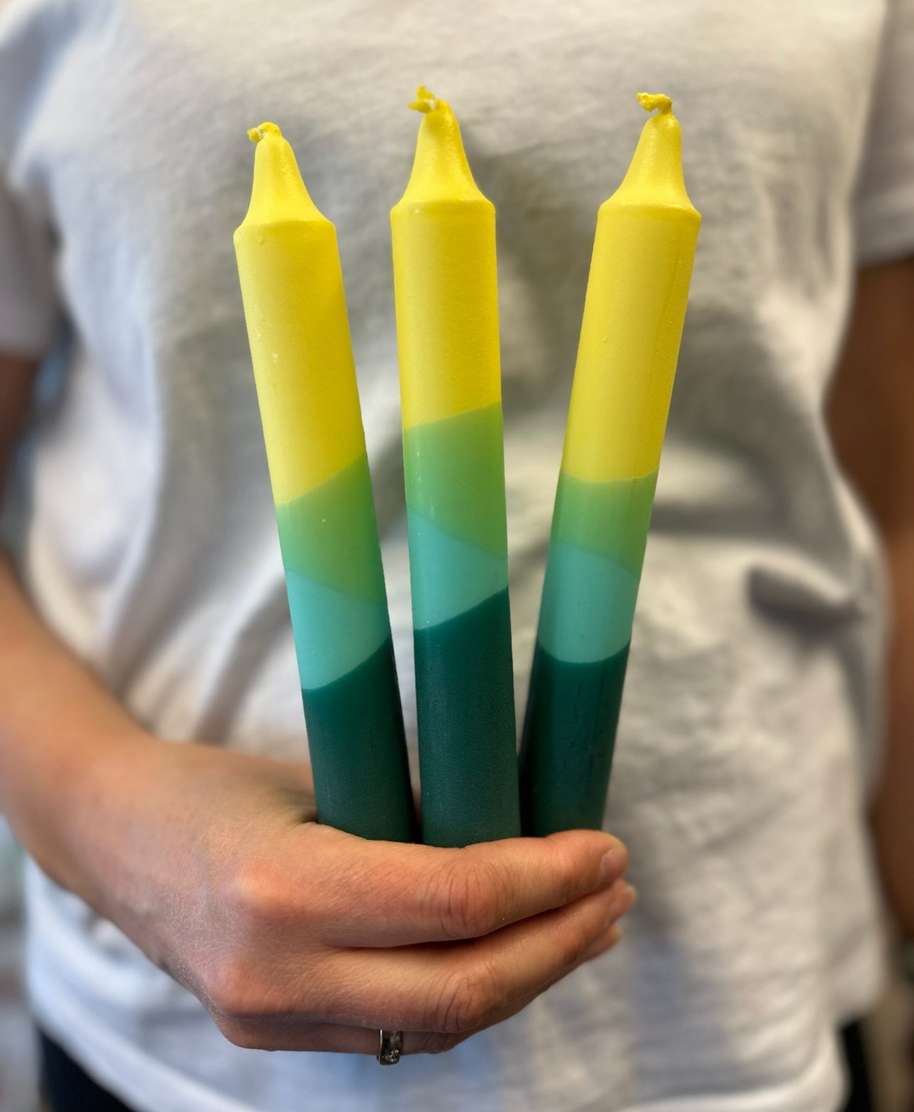 Lys 1 stk - Mørk/lysegrønn/gul