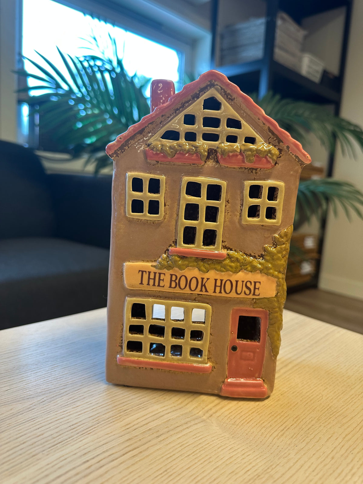 Cosy Chapter The Book House telysholder