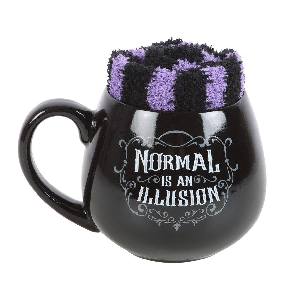 Normal is an Illusion Gavesett Kopp m/ fluffy Sokker