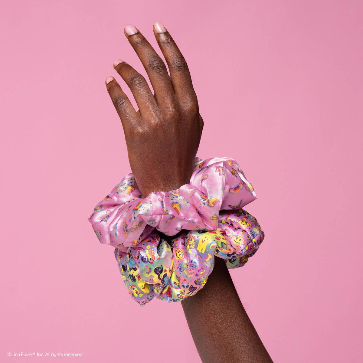 Lisa Frank x Kitsch – store satengscrunchies, 2-pakning