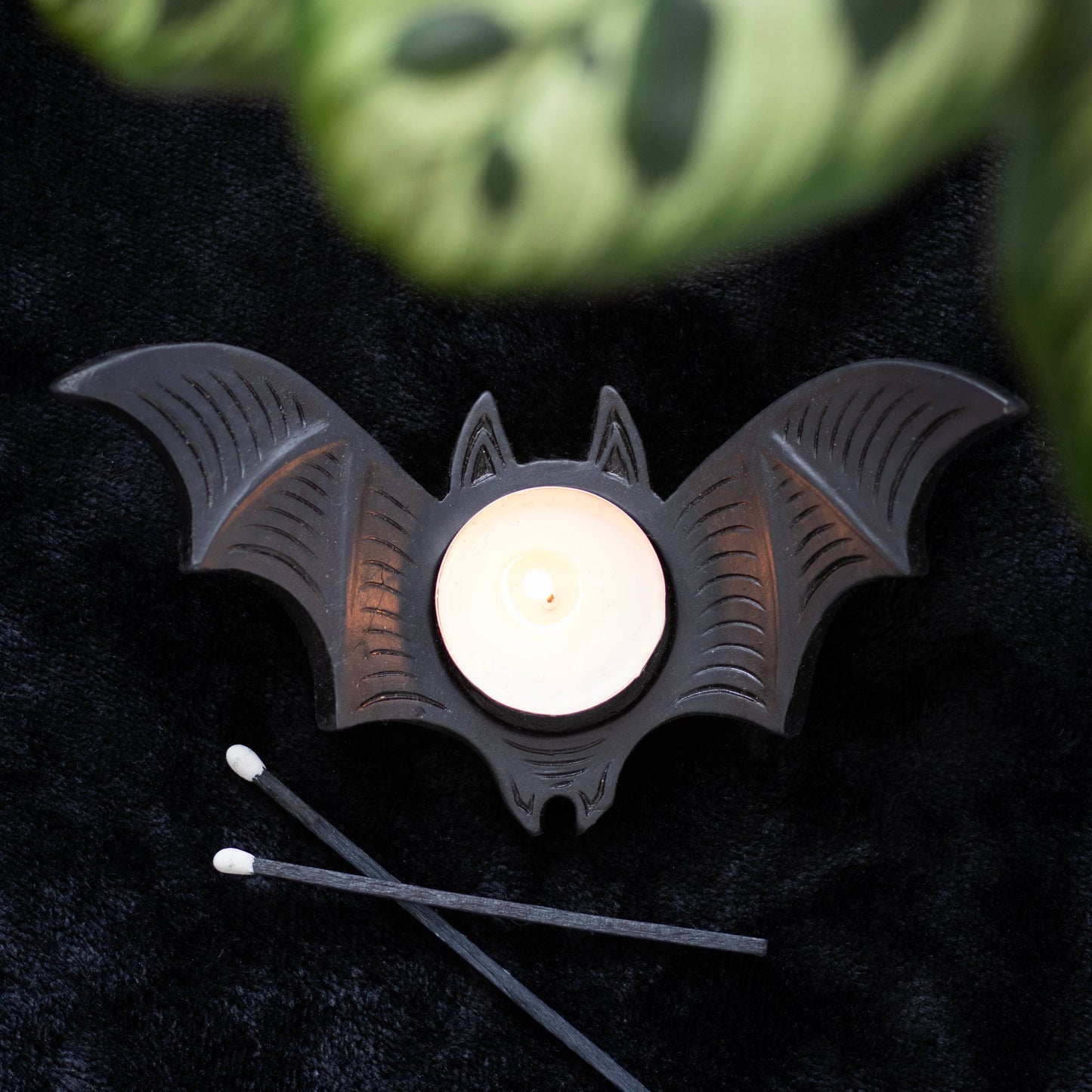 Gothic Bat Telysestake