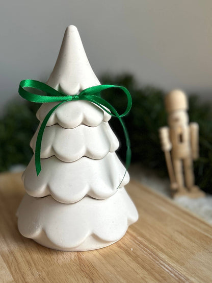 Stacked Christmas Tree Festive Candle Set in White
