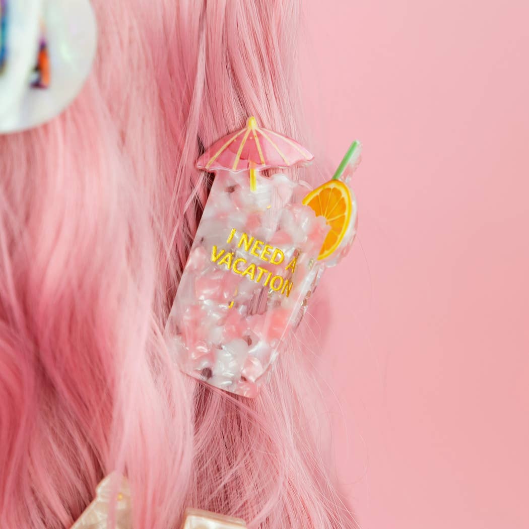 I Need A Vacation – Hårklype med cocktail