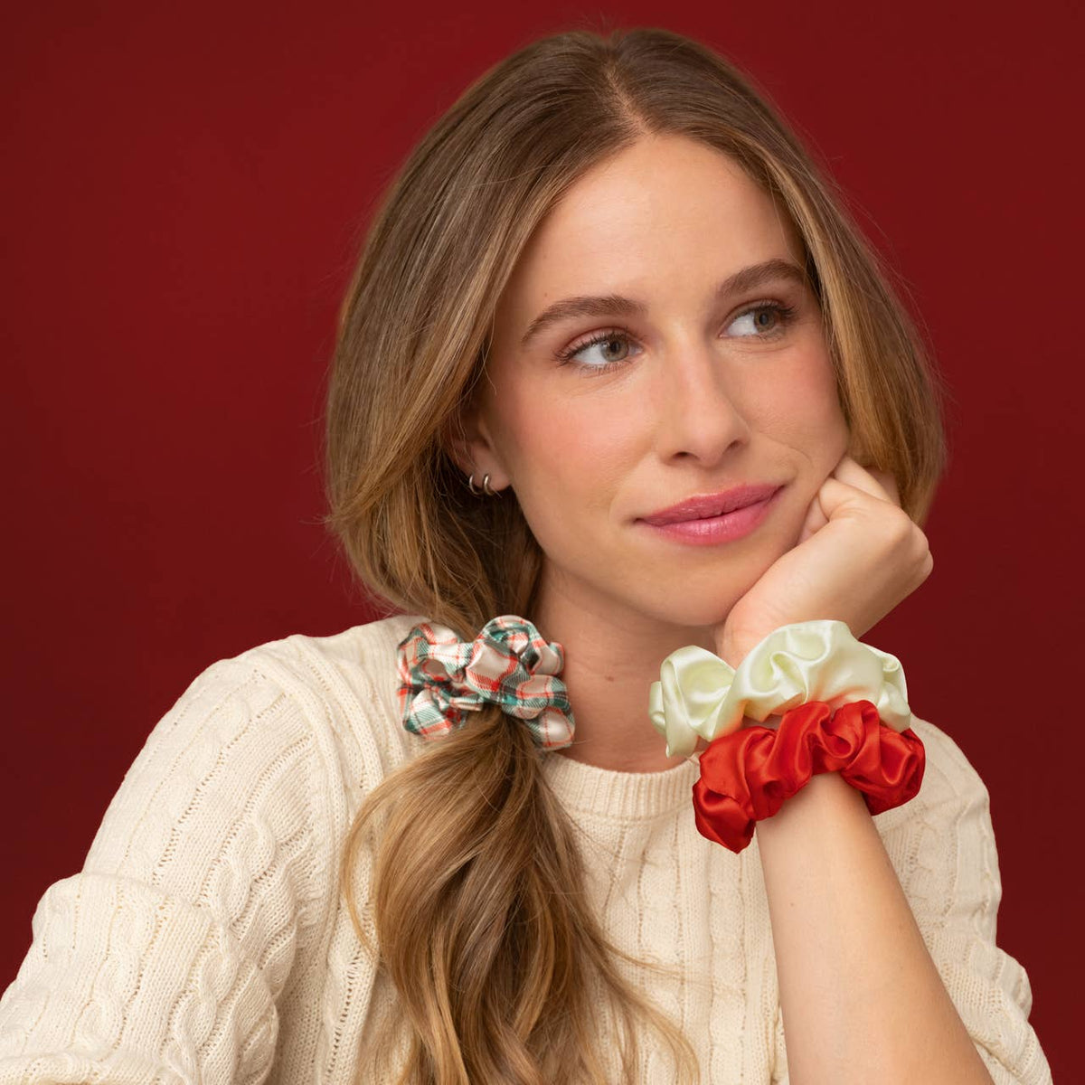 Kitsch Holiday – scrunchies i julefarger, 3-pakning