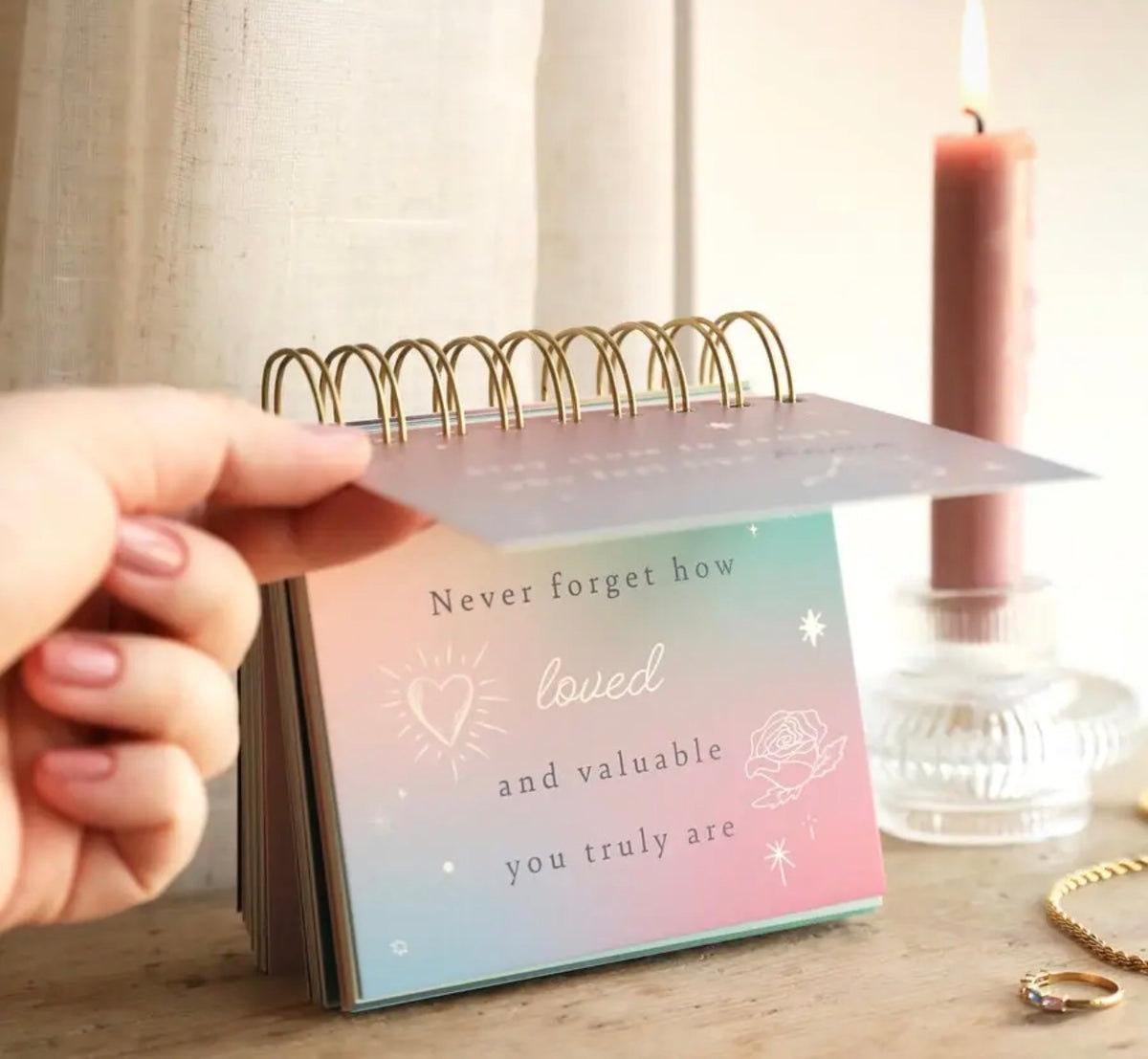 Celestial Positivity – Bordkalender med 52 inspirerende sitater ✨