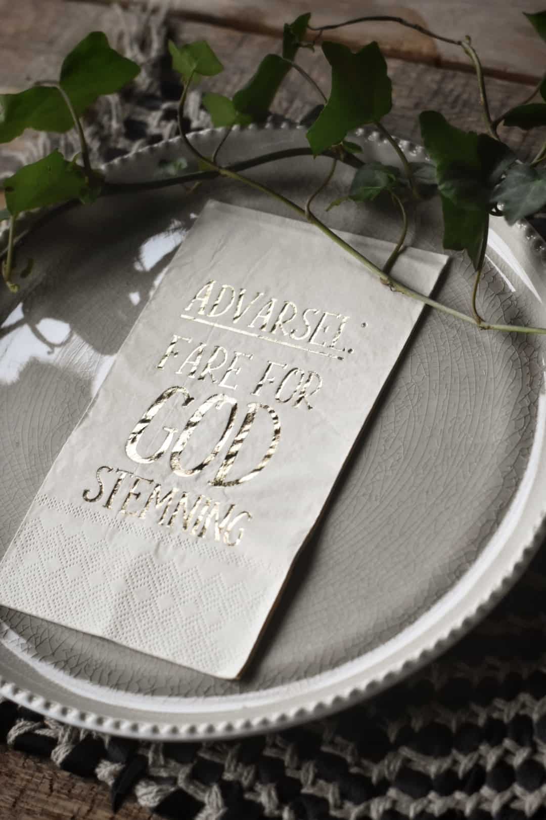 Serviett Buffet - Fare for god stemning