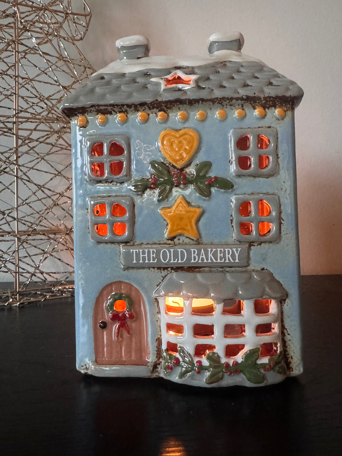 Old Bakery Shop lysholder
