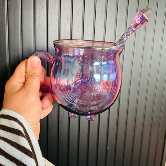 Lilla dobbeltvegget heksegryte-krus med skje 🔮