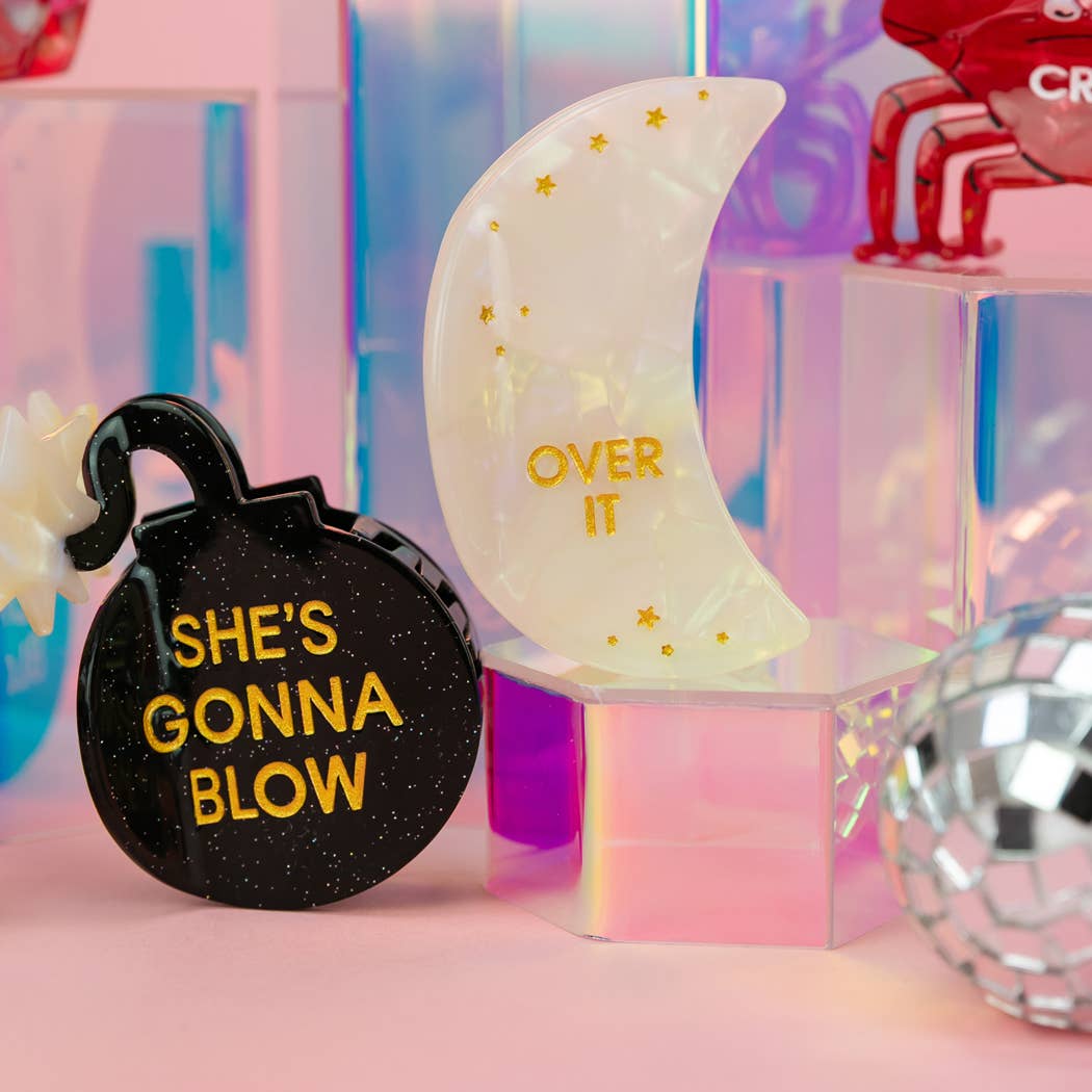 She's Gonna Blow – Hårklype formet som en bombe
